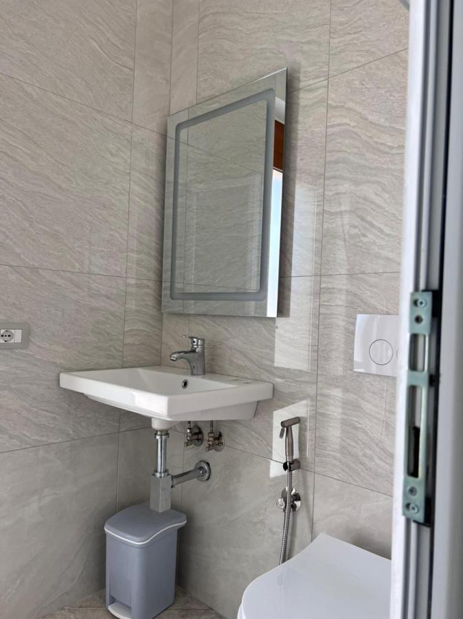 Fiori Rooms Vlore Exterior photo
