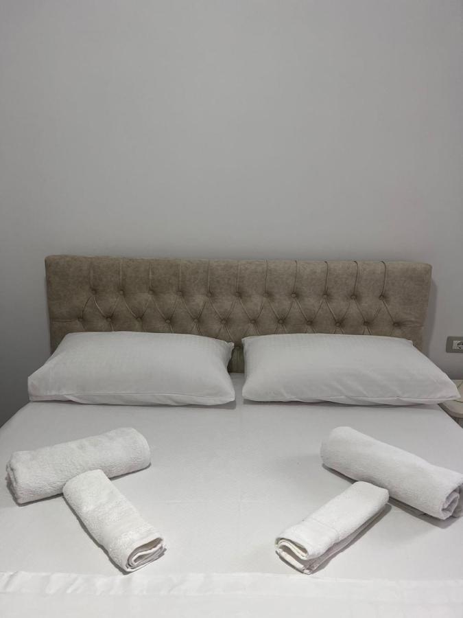 Fiori Rooms Vlore Exterior photo
